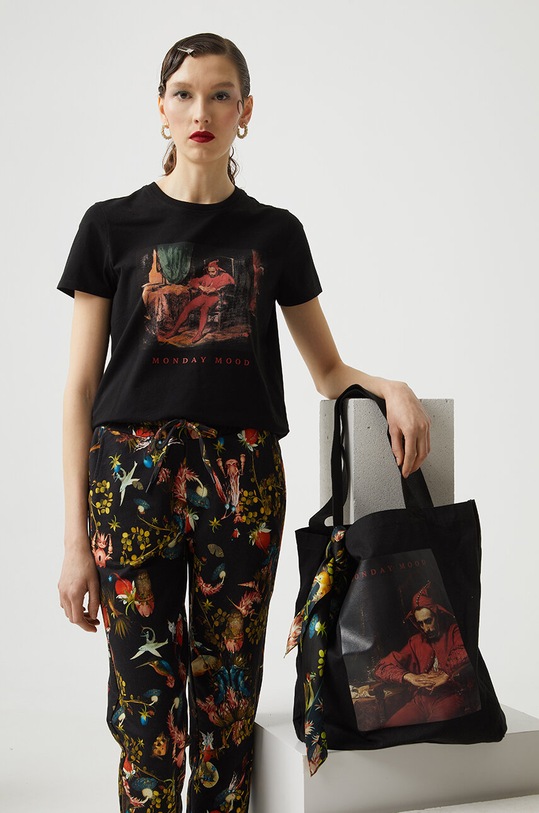 T-shirt bawełniany damski z domieszką elastanu z kolekcji Eviva L'arte kolor czarny okrągły czarny RS24.TSD256