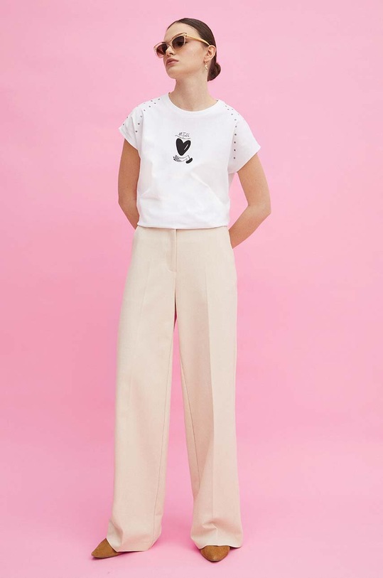 T-shirt bawełniany damski by Magda Danaj - Porysunki kolor biały RS24.TSD271 biały RS24