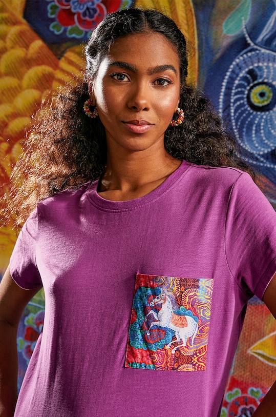 T-shirt bawełniany damski z nadrukiem z kolekcji Jane Tattersfield x Medicine kolor fioletowy okrągły fioletowy RS24.TSD851