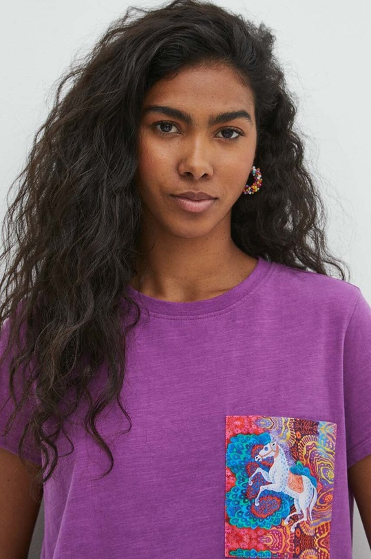 T-shirt bawełniany damski z nadrukiem z kolekcji Jane Tattersfield x Medicine kolor fioletowy RS24.TSD851 fioletowy