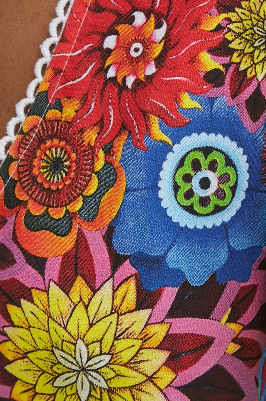T-shirt bawełniany damski z kolekcji Jane Tattersfield x Medicine kolor biały RS24.TSD861