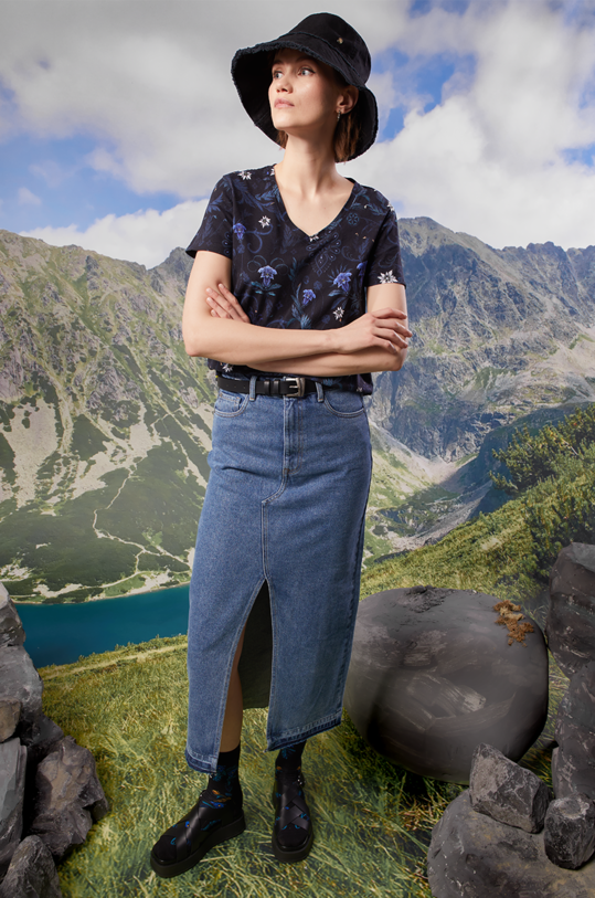 Bavlněné tričko dámské z kolekce Tatra National Park x Medicine černá barva regular černá RS24.TSDA52