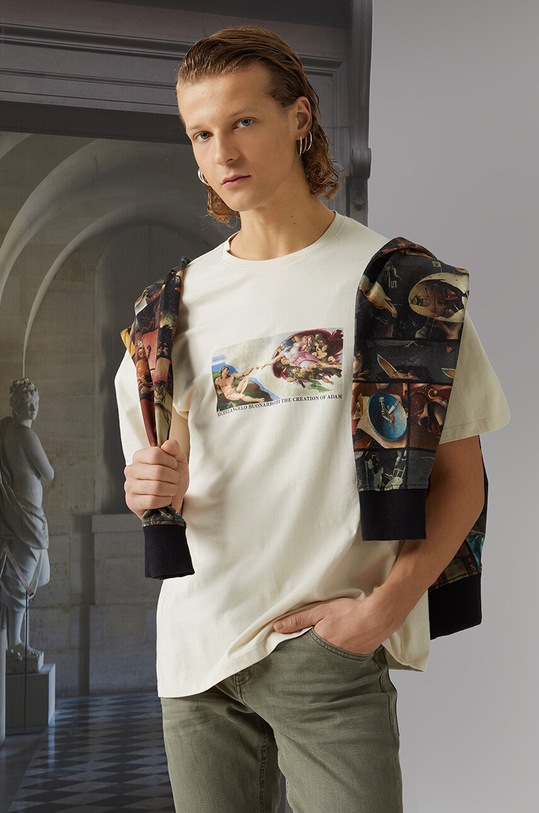 T-shirt bawełniany męski z kolekcji Eviva L'arte kolor beżowy okrągły beżowy RS24.TSM267