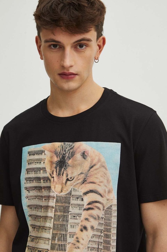 Odzież T-shirt bawełniany męski by Magda Kubiak - Dziki Las collages, Grafika Polska kolor czarny RS24.TSM466 czarny