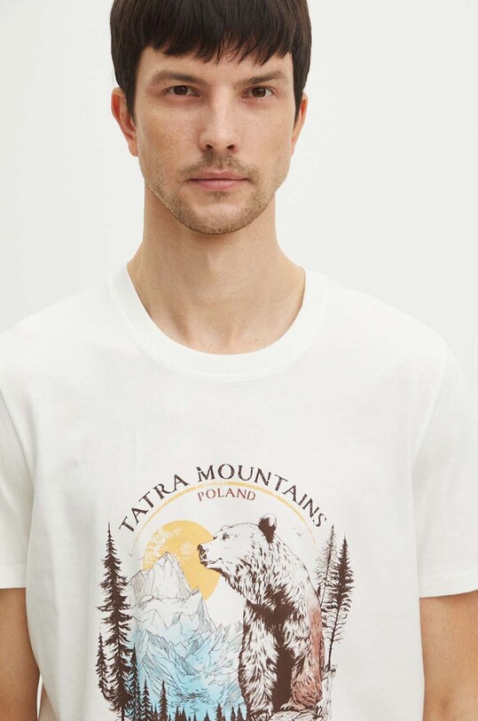 T-shirt bawełniany męski z kolekcji Tatrzański Park Narodowy x Medicine kolor beżowy RS24.TSMA53 beżowy