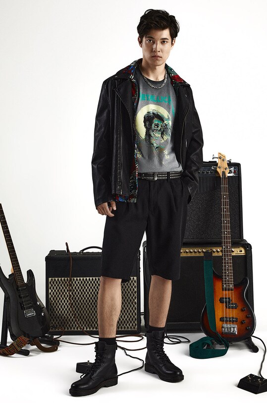 T-shirt bawełniany męski z nadrukiem Metallica kolor szary okrągły szary RS24.TSMB52