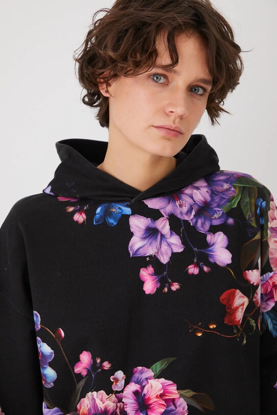 Bluza damska z kapturem w kwiaty kolor czarny czarny RS25.BLD300