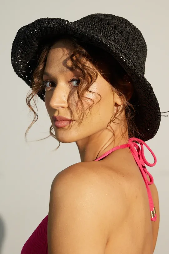 Klobúk dámsky handmade pletené čierna farba RS25.CAD704