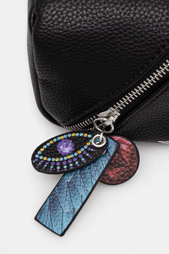 Kosmetyczka z kolekcji El Gato Chimney x Medicine kolor multicolor RS25.COU850 multicolor