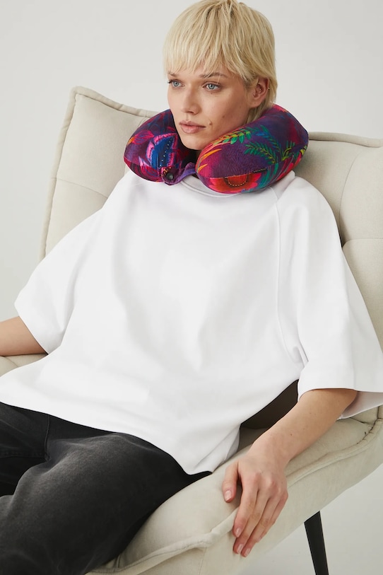 Medicine pernă de călătorie multicolor RS25.GEU601