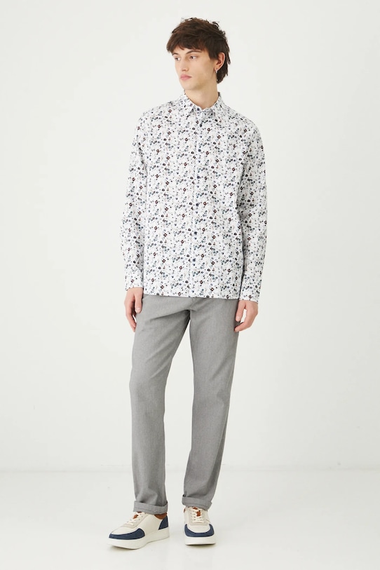 Koszula męska z kołnierzykiem klasycznym z drobnym wzorem kolor biały RS25.KDM033 biały RS25