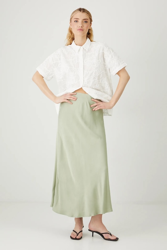 Koszula bawełniana damska z ozdobnymi haftami kolor biały aplikacja biały RS25.KKD902