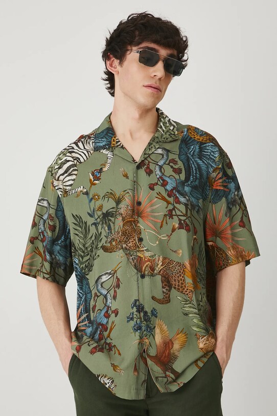 Koszula męska z kołnierzykiem typu resort wzorzysta kolor multicolor multicolor RS25.KKM800