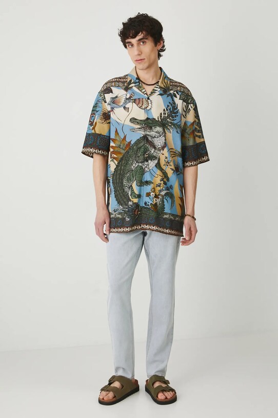 Koszula męska z kołnierzykiem typu resort wzorzysta kolor multicolor RS25.KKM801 multicolor RS25