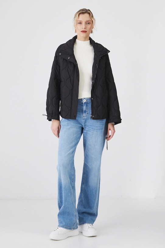 Bunda dámska prešívaná čierna farba RS25.KUD214 čierna RS25