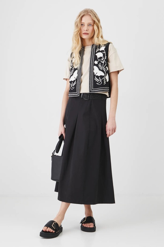 Bavlněná vesta dámská s ozdobnou nášivkou černá barva RS25.KZD600 černá RS25