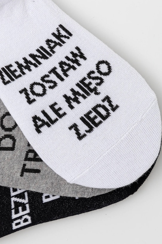 Skarpetki bawełniane damskie z napisami (3-pack) kolor multicolor RS25.LGD904 multicolor RS25
