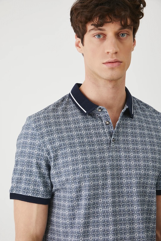 Medicine polo piccola impronta blu RS25.POM910