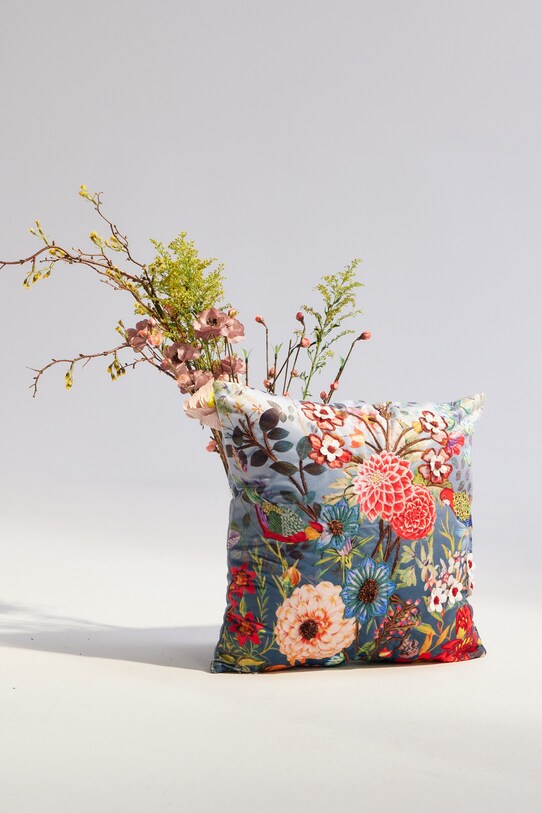 Poszewka dekoracyjna na poduszkę z ozdobną aplikacją 45 x 45 cm kolor multicolor multicolor RS25.PSU524