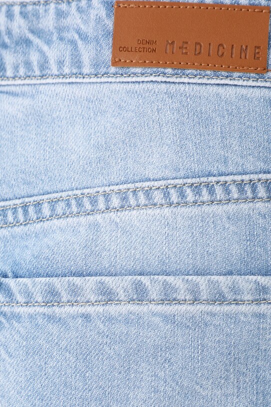 Bavlnené rifle dámske wide leg s praným efektom modrá RS25.SJD501