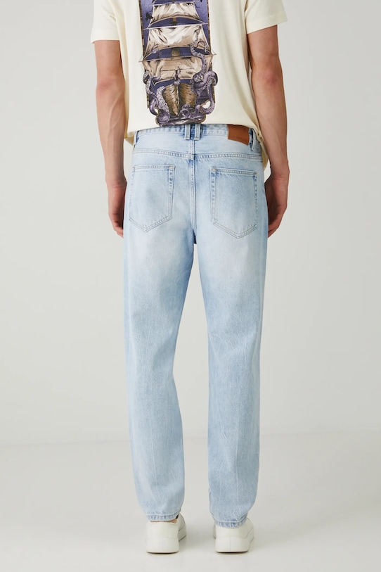 Odzież Jeansy bawełniane męskie regular z przetarciami kolor niebieski RS25.SJM705 niebieski