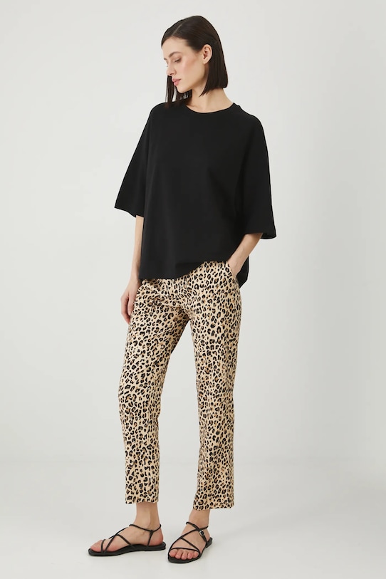 Spodnie damskie wzorzyste kolor beżowy tkanina beżowy RS25.SPD061