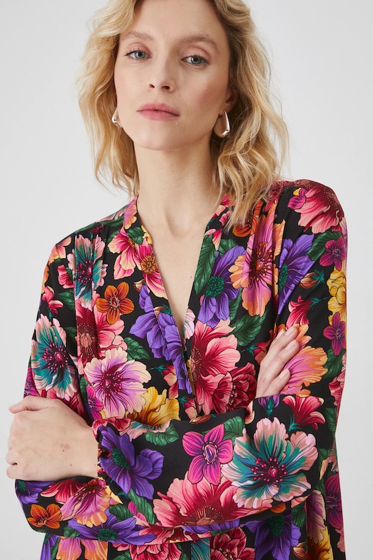 Šaty více barev vícebarevná RS25.SUD021