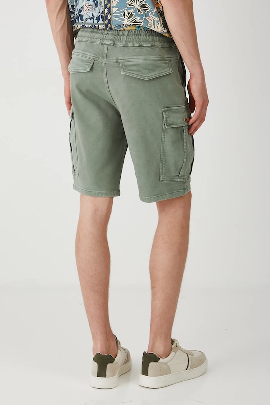 Odzież Szorty jeansowe męskie z kieszeniami cargo kolor zielony RS25.SZM924 zielony