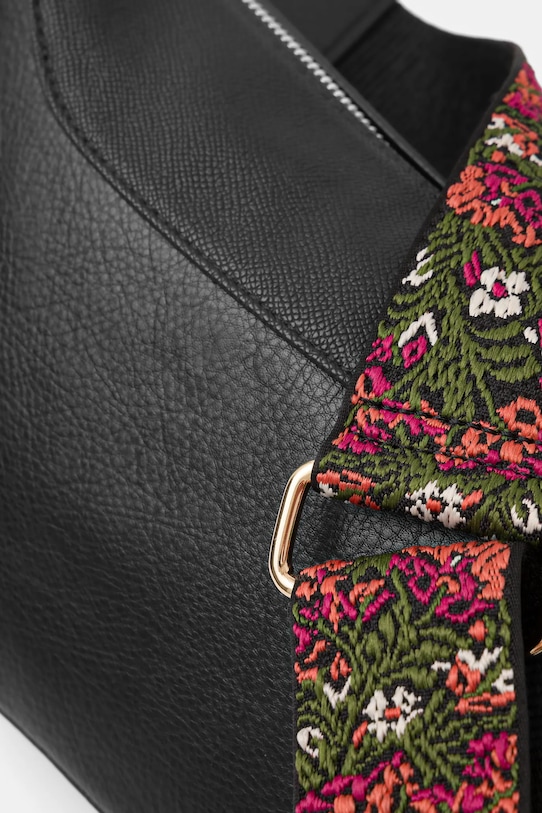 Τσάντα Medicine μαύρο RS25.TODA00