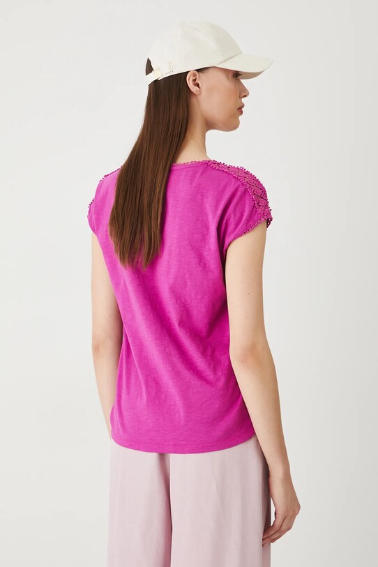 Oblečení Bavlněné tričko dámské s ozdobnými vsadkami fialová barva RS25.TSD090 fialová
