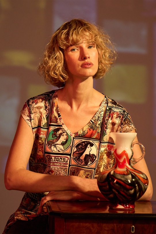 Bavlnené tričko dámske z kolekcie Eviva L'arte viac farieb RS25.TSD251 viacfarebná RS25