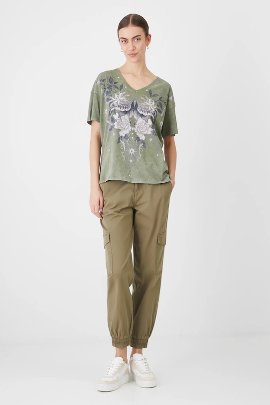 Bavlnené tričko dámske s potlačou a aplikáciou zelená farba RS25.TSD403 zelená RS25