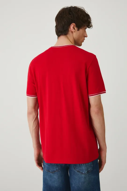 Abbigliamento Medicine t-shirt RS25.TSM070 rosso