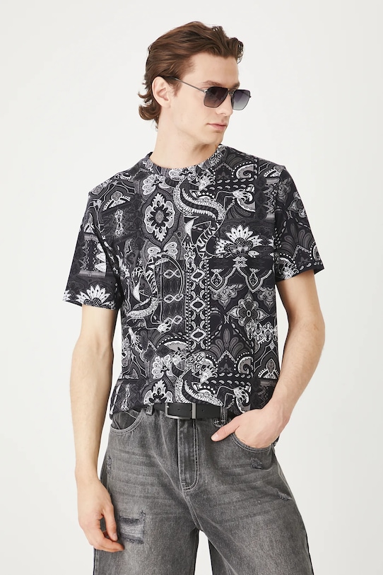 Medicine tricou cu modele negru RS25.TSMC16