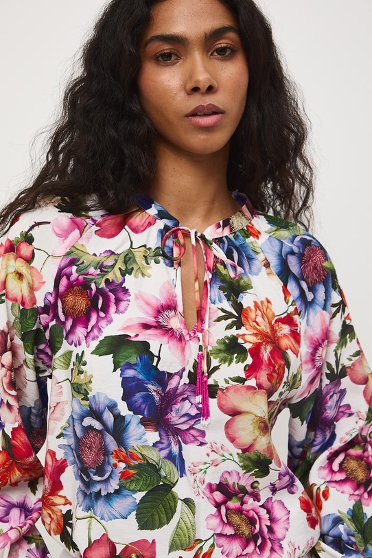 Medicine bluzka damska z wiskozy biały RS26-BDD052