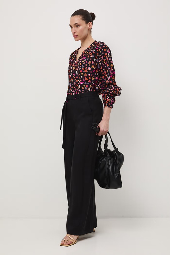 Medicine bluzka damska z wiskozy czarny RS26-BDD052