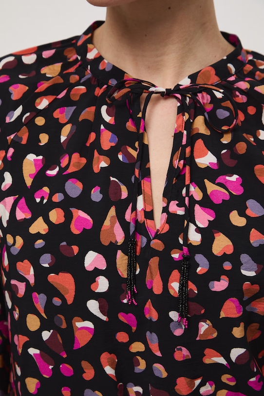 Medicine bluzka damska z wiskozy RS26-BDD052 czarny