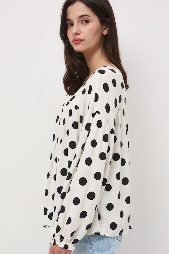 Medicine bluzka damska z wiskozy biały RS26-BDD070