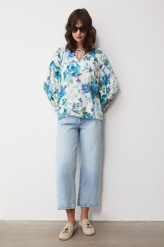 Medicine bluzka damska z wiskozy RS26-BDD071 biały RS26