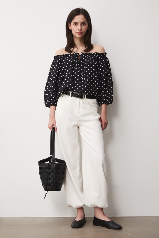 Medicine bluzka hiszpanka damska z wiskozą RS26-BKD072 czarny RS26