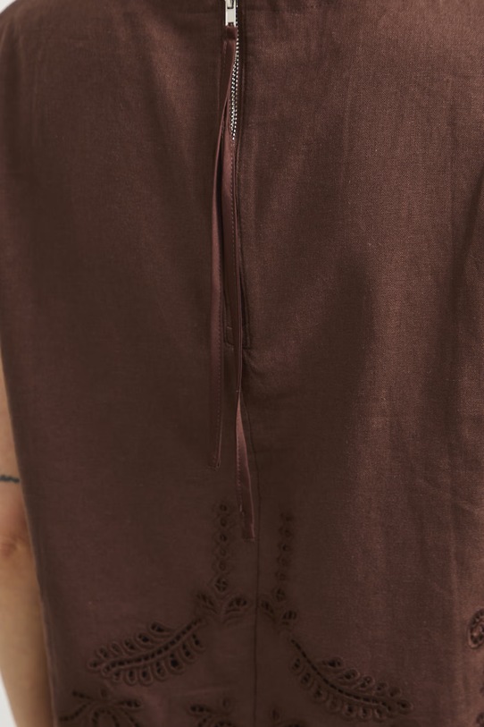 Bluzka damska z lnem z haftem RS26-BKD902