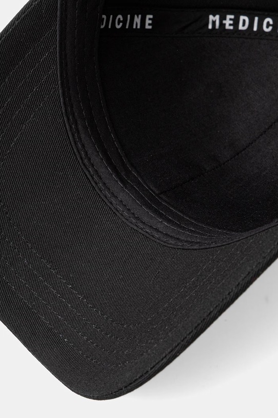 Medicine czapka z daszkiem bawełniana czarny RS26-CAD302