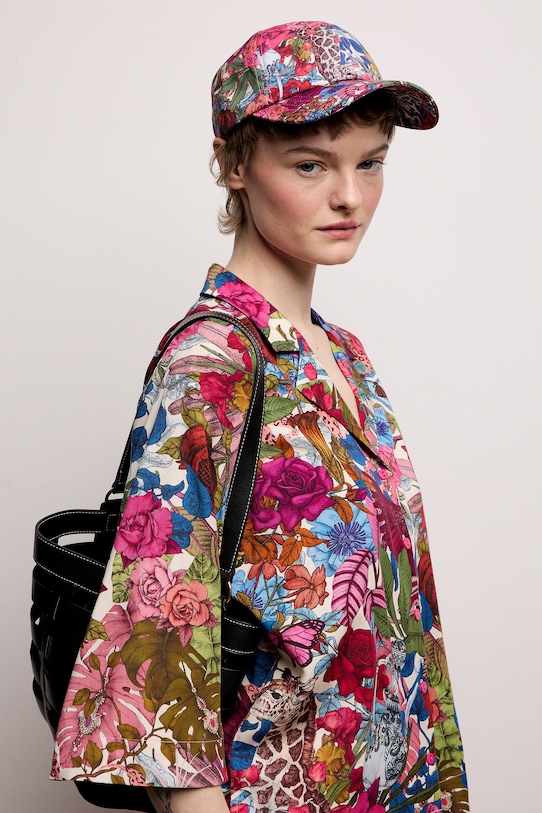 Medicine czapka z daszkiem damska multicolor RS26-CAD509