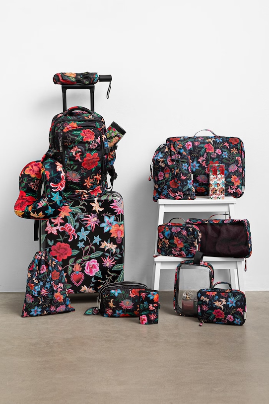 Kosmetyczka podróżna w kwiaty RS26-COU401 multicolor