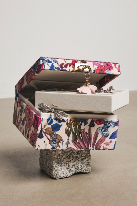 Medicine szkatułka na biżuterię multicolor RS26-JEU650