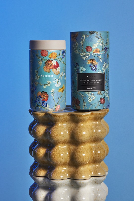 Termo hrnček z kolekcie Eviva L'arte modrá RS26-KBU254