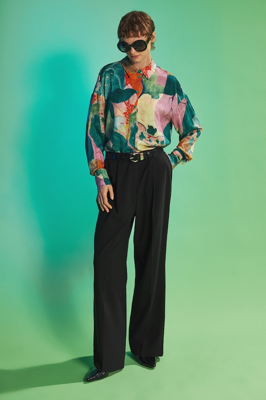 Koszula damska z kolekcji Eviva L'arte RS26-KDD258 multicolor RS26