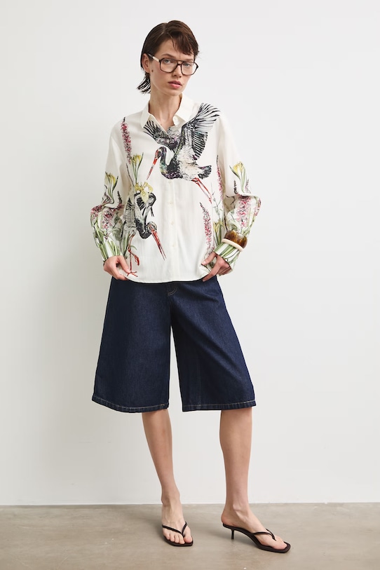 Odzież Koszula damska z dodatkiem lnu z kolekcji Bieszczadzki Park Narodowy x Medicine RS26-KDD850 biały