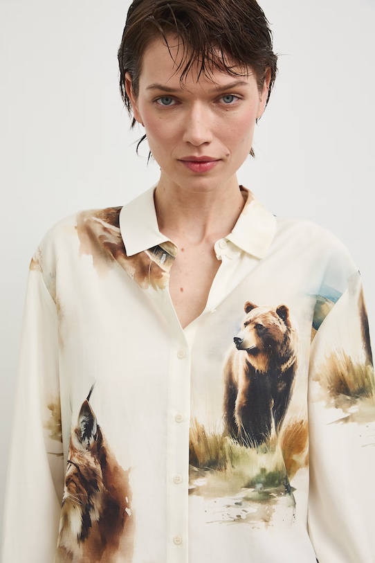 Koszula damska z dodatkiem lnu z kolekcji Bieszczadzki Park Narodowy x Medicine RS26-KDD850 beżowy