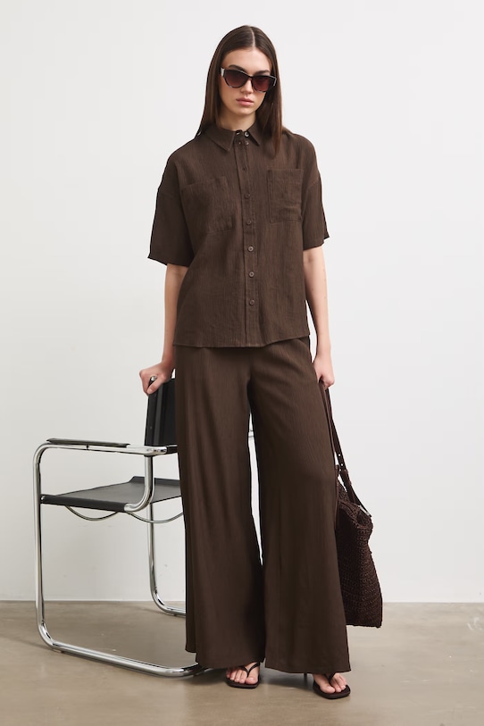 Koszula damska z wiskozą RS26-KKD904 brązowy RS26